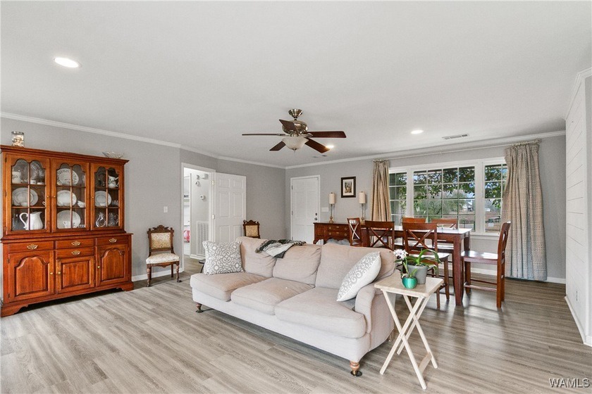 OPEN HOUSE April 19th from 2-4 pm! Enjoy space, comfort, and - photo 14