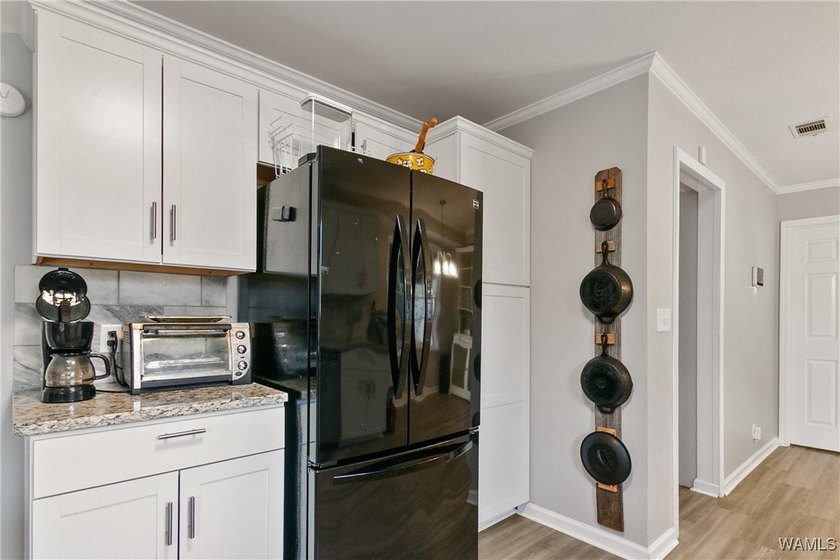 OPEN HOUSE April 19th from 2-4 pm! Enjoy space, comfort, and - photo 22