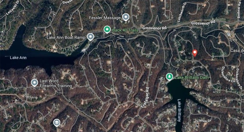 Not one BUT TWO lots/ .65 acres between Lake Brittany and Lake - photo 2