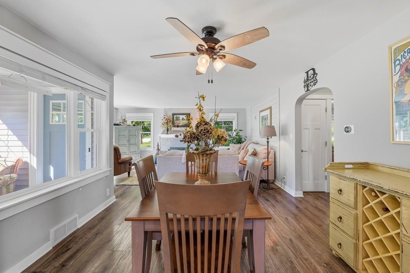 Meticulously cared for home with partial waterviews of Green - photo 10