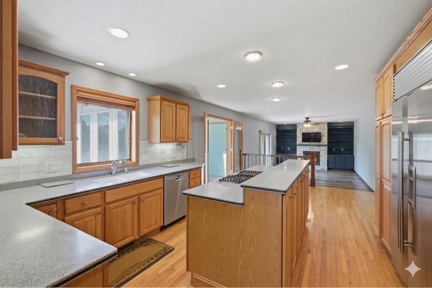 Ready to play through? This exceptional property on the 5th - photo 11