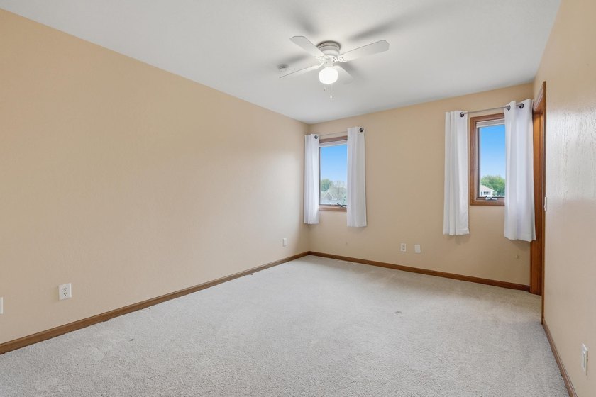 Ready to play through? This exceptional property on the 5th - photo 30