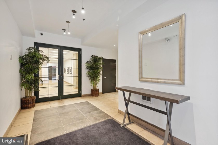 are opportunity to own a 2-bedroom + den residence at The - photo 4