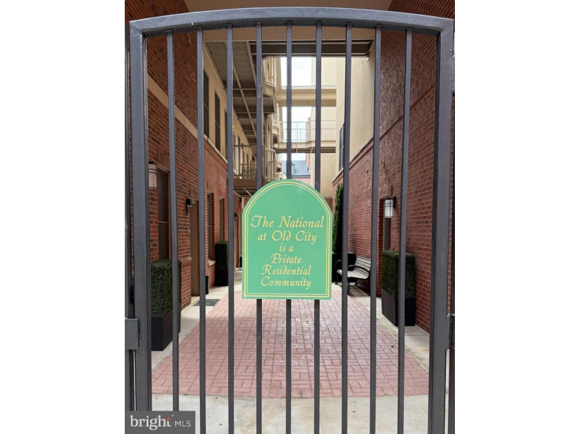 are opportunity to own a 2-bedroom + den residence at The - photo 5