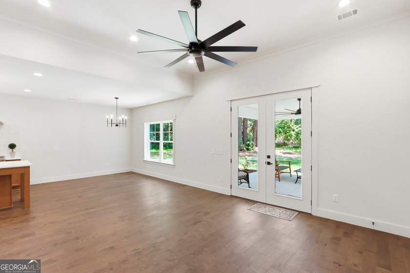Superlative NEW CONSTRUCTION (w/ dock access) in the heart of - photo 21