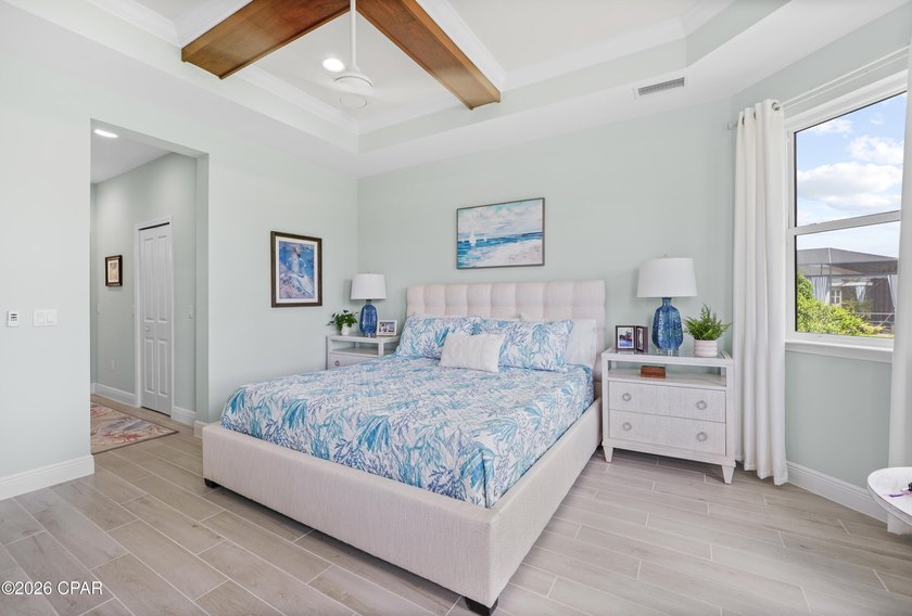 Welcome Home to Paradise! Prepare to fall in love with this - photo 24