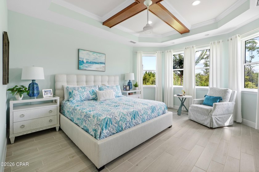 Welcome Home to Paradise! Prepare to fall in love with this - photo 25