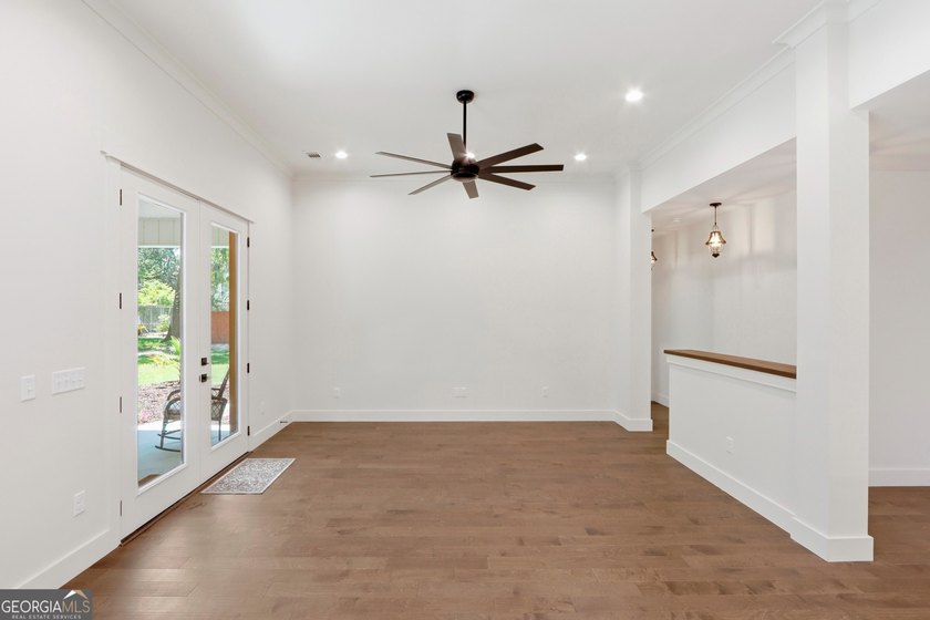 Superlative NEW CONSTRUCTION (w/ dock access) in the heart of - photo 25