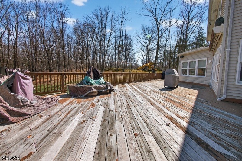 Nestled on over 3 private, level acres in the desirable Hidden - photo 33