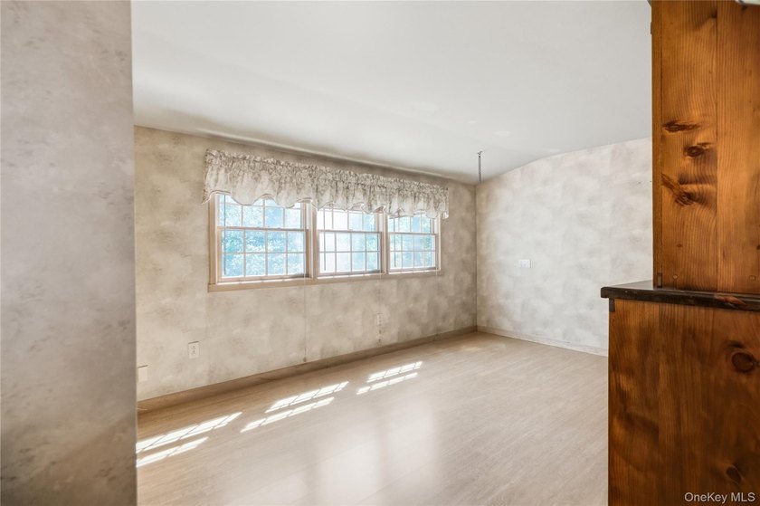 Nestled within a charming community on a beautiful, private 1 - photo 33