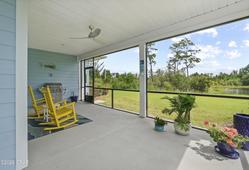 Welcome Home to Paradise! Prepare to fall in love with this - photo 40