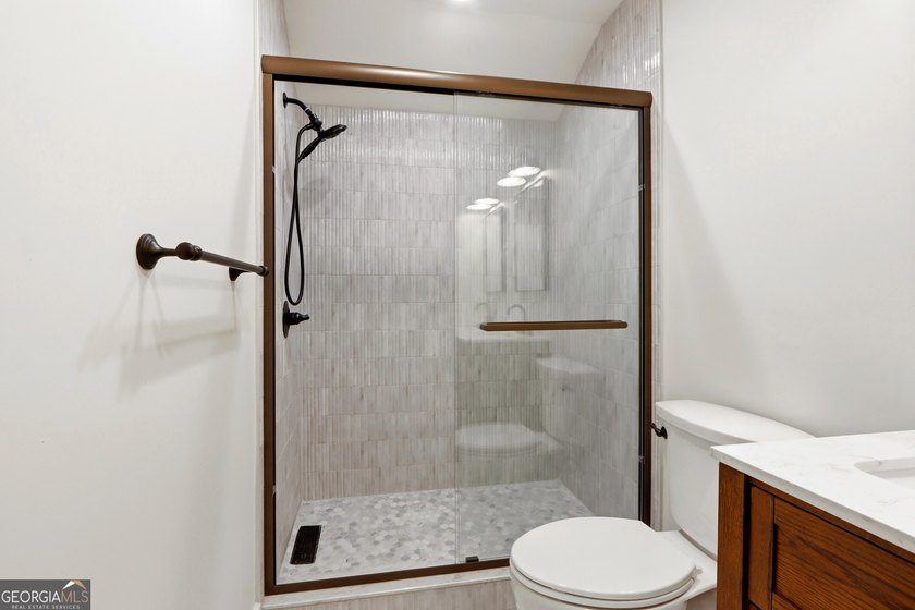 Superlative NEW CONSTRUCTION (w/ dock access) in the heart of - photo 47
