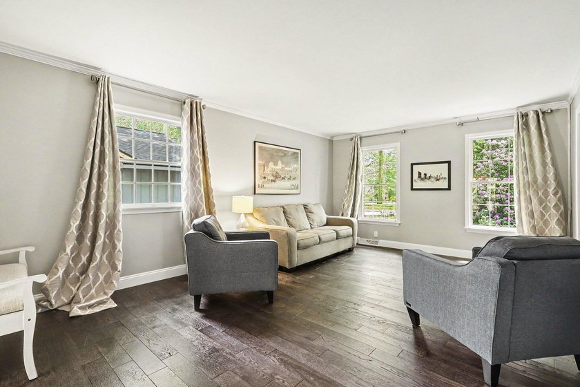 Welcome home to Merrigold Woods! This ideal location is just - photo 5