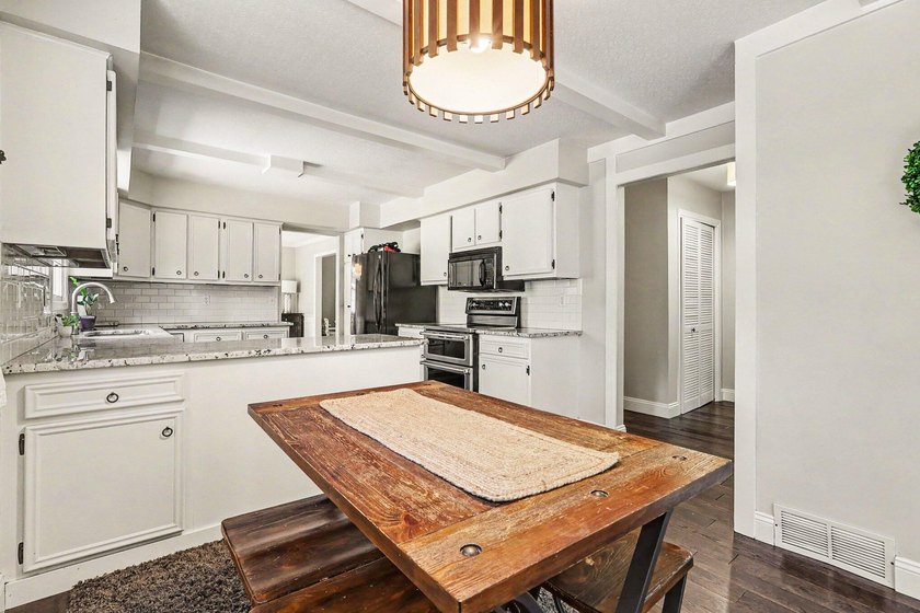 Welcome home to Merrigold Woods! This ideal location is just - photo 10