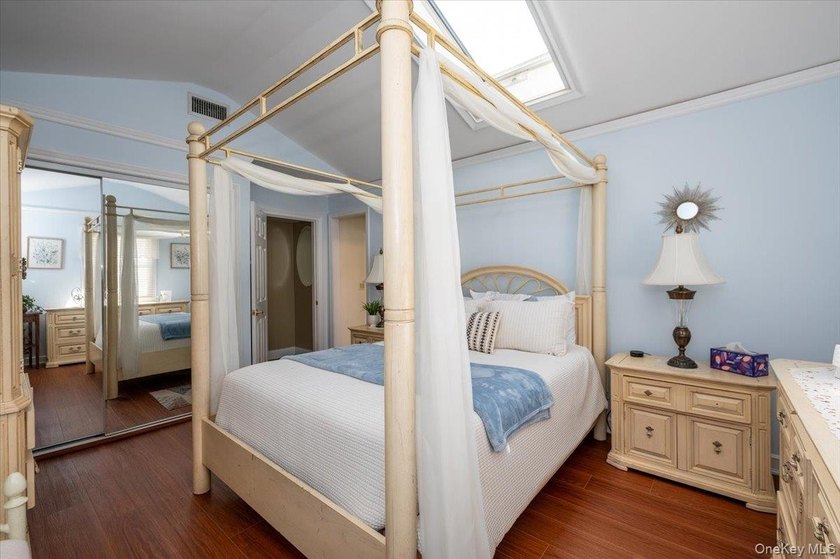 Expanded wide- line ranch set on a generous 75/150 property in - photo 14