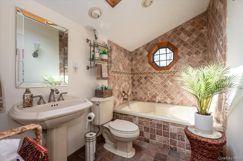 Expanded wide- line ranch set on a generous 75/150 property in - photo 16