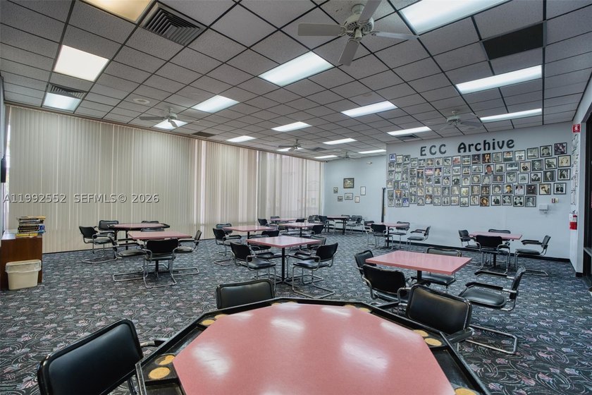 Fantastic opportunity for buyers and investors. 55+ community - photo 17