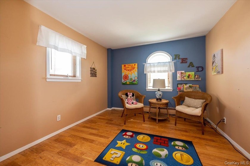 Expanded wide- line ranch set on a generous 75/150 property in - photo 18