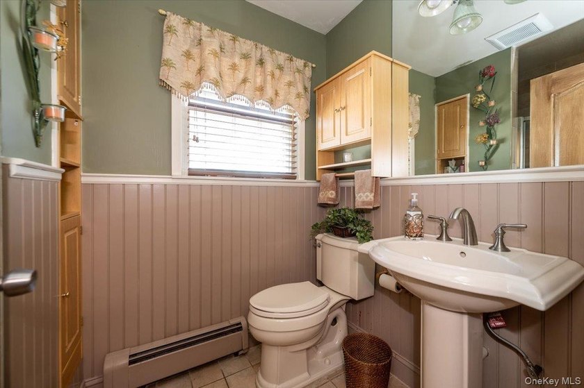 Expanded wide- line ranch set on a generous 75/150 property in - photo 19