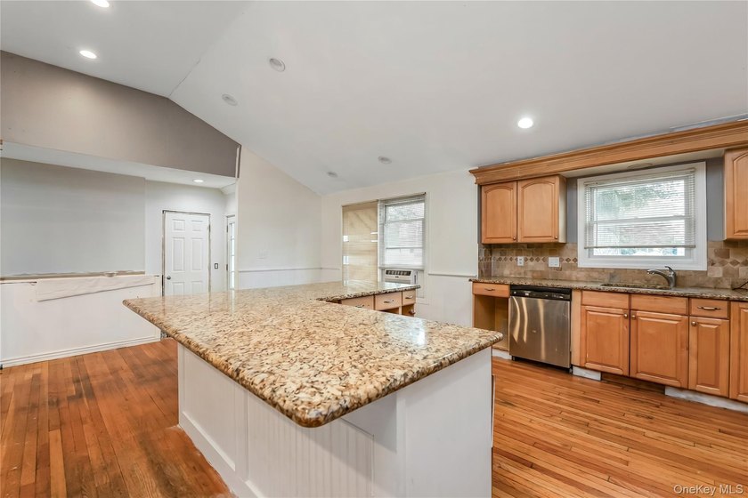 Opportunity awaits with this spacious open-concept ranch with - photo 9