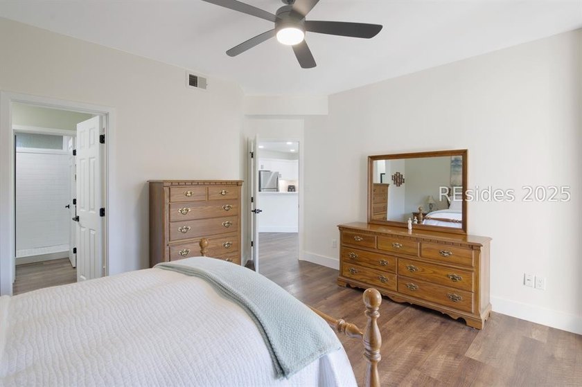 Panoramic Skull Creek and Intracoastal views highlight this - photo 20