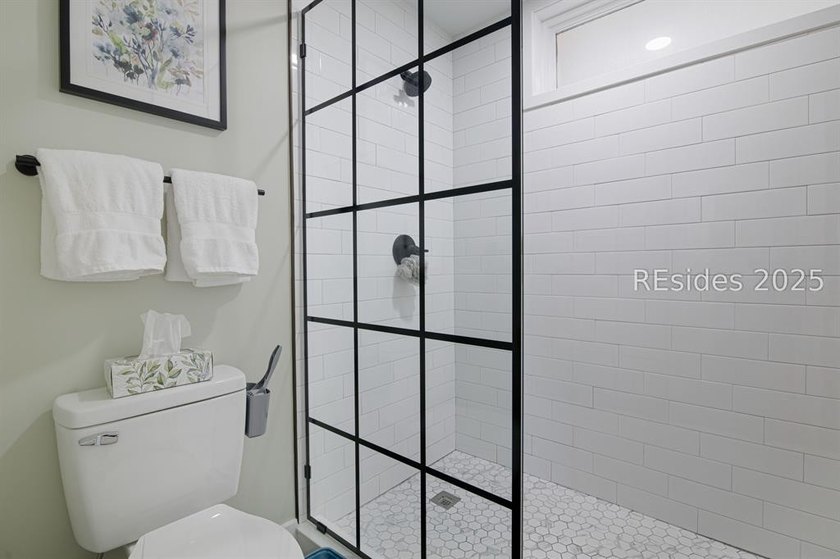 Panoramic Skull Creek and Intracoastal views highlight this - photo 24