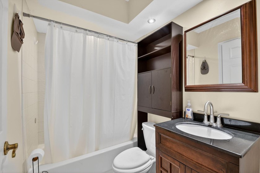 Discover this inviting 2-bedroom, 2-bath villa with 1-car garage - photo 28