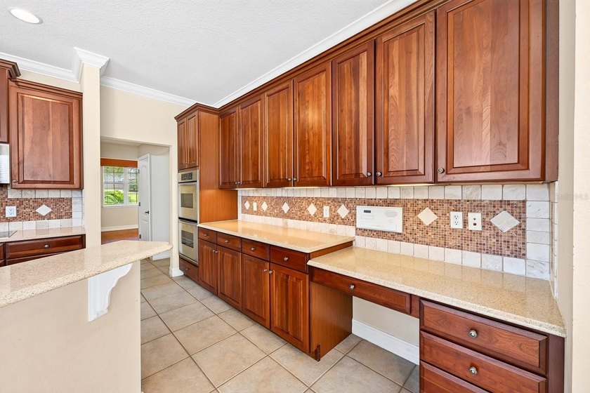 Virtually Staged. POOL HOME - OVERSIZED LOT - CONSERVATION &amp; - photo 29