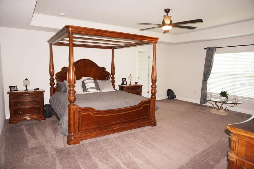 Spacious and impressive 4 Bedroom, 3 Bathroom home with attached - photo 31