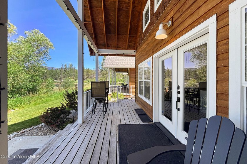 Stunning views are yours in this upscale Dover Bay bungalow - photo 32