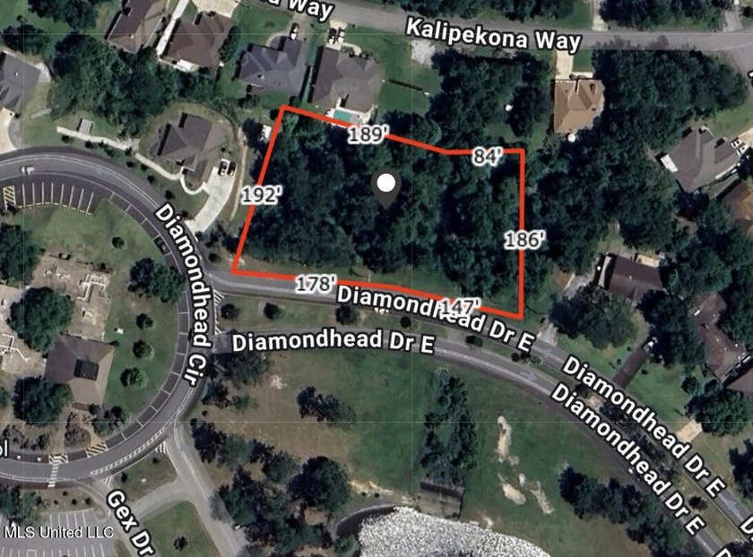 Build your dream home in this beautiful neighborhood. Located - photo 2