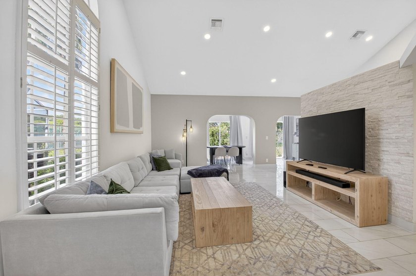 Modern, clean, and filled with natural light-this 3-bedroom, 2 - photo 2