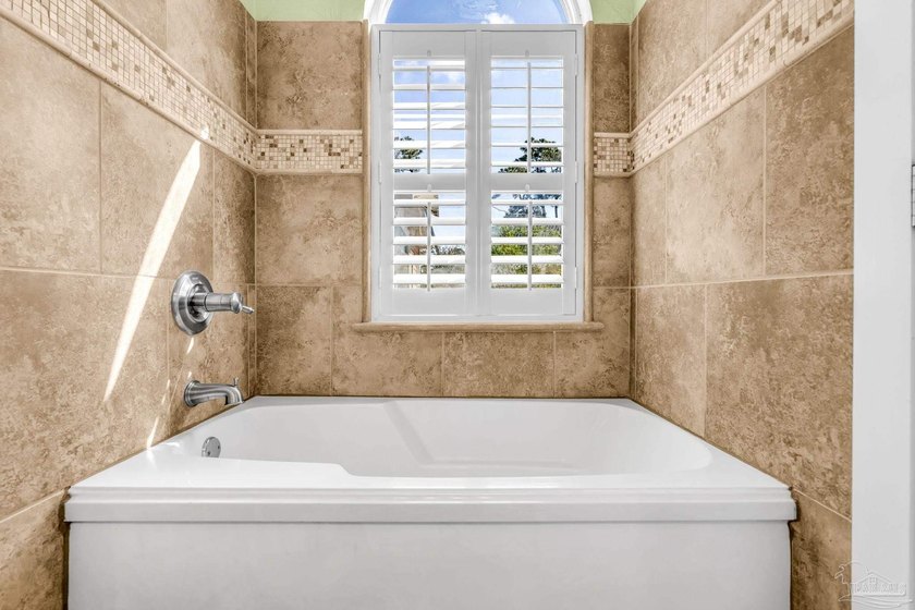 Welcome to coastal resort living at its finest! Villa-style - photo 22