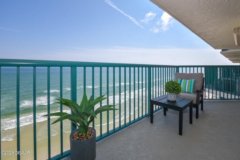''Direct Oceanfront, 14th floor, Corner Unit, Sold Fully - photo 3