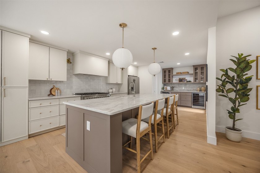 Welcome to Twin Brooks Drive in the desirable Prestonwood West - photo 8