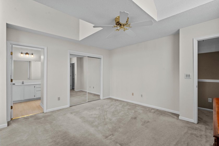Don't miss this opportunity! Welcome to Myrtle Pointe Condos - a - photo 30