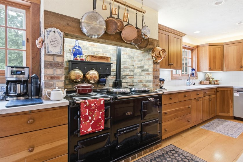 This spacious Cape Cod home offers 5,400 SF, including 4 - photo 10