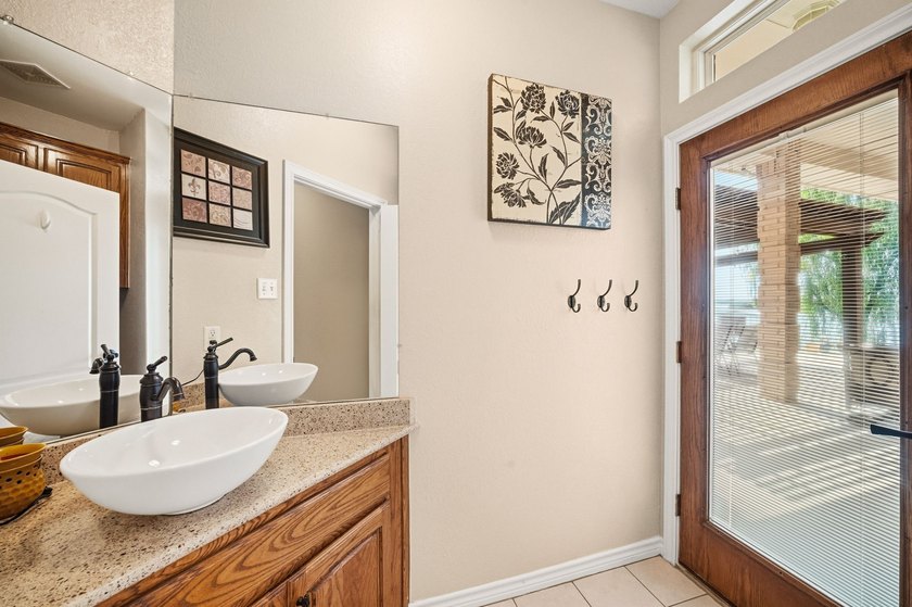 Rare lakefront gem on private Lake Waxahachie- PARADISE on 2.062 - photo 22