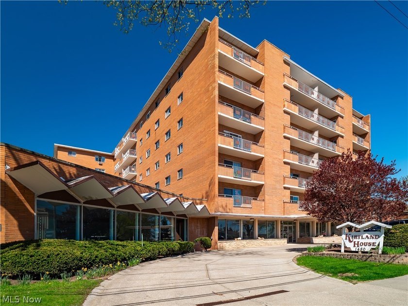 Welcome home to Kirtland House! Located in the heart of vibrant - photo 3
