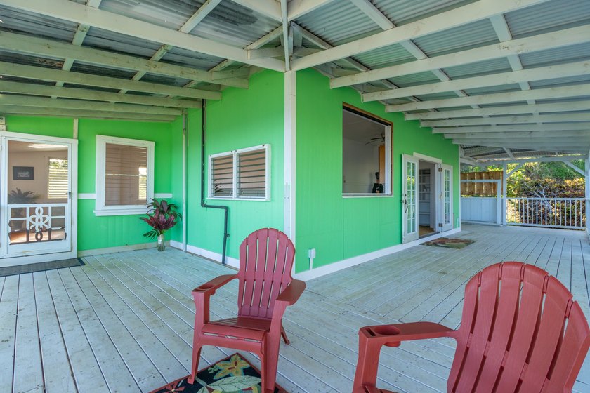 This classic Hawaiian plantation home overlooking Laupahoehoe - photo 8