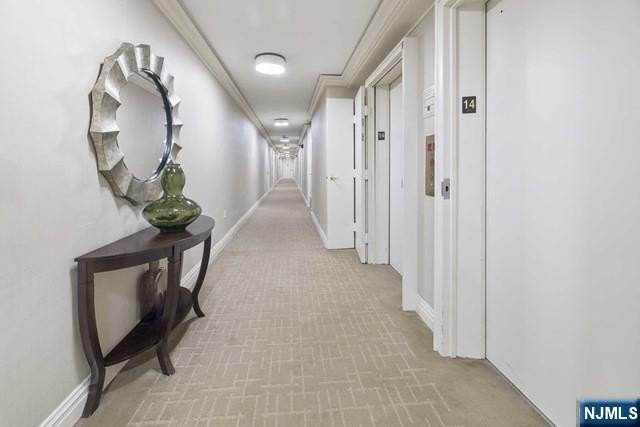 Welcome to the prestigious Pembroke, one of Fort Lee's most - photo 3