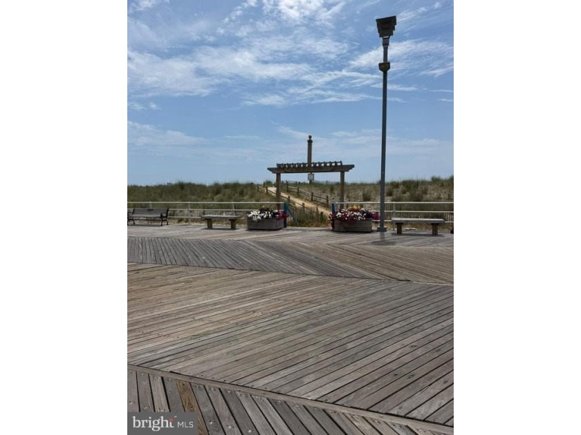 Are you looking for an affordable condo just steps from the - photo 3