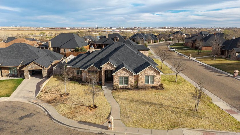 Fabulous floor plan in the highly desirable Hunsley Hills - photo 36