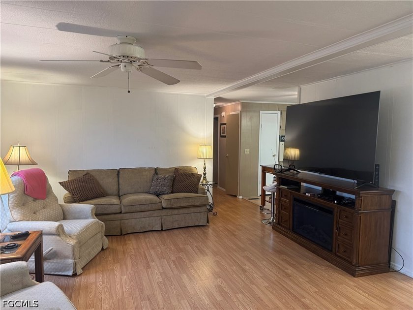 Welcome to this furnished 1980 two-bedroom, two-bath home - photo 5