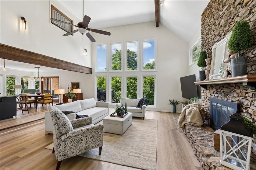 Beautiful 1.5 story home with rare attached 2 car garage in this - photo 9