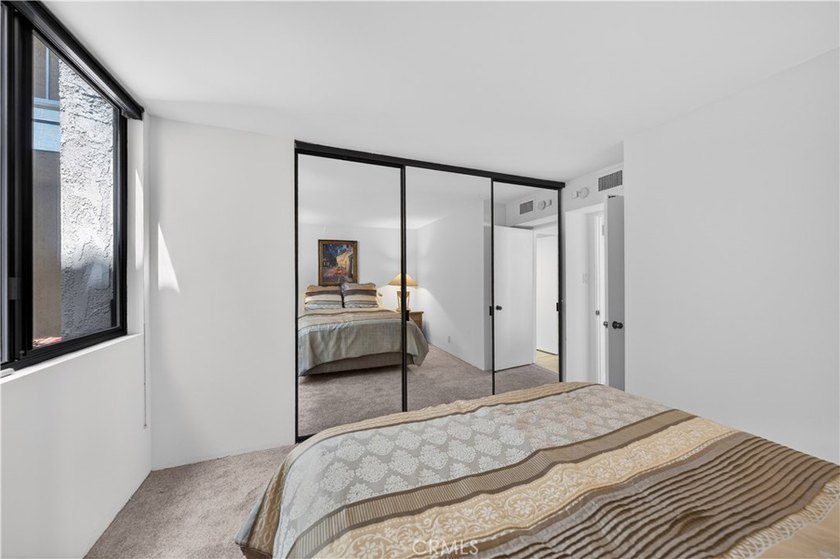 Unforgettable views define this beautiful 2 bedroom, 2 bathroom - photo 21