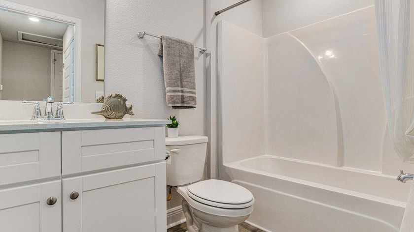 Welcome to The Enclave at Midtown! The Palm Interior Unit is a - photo 26
