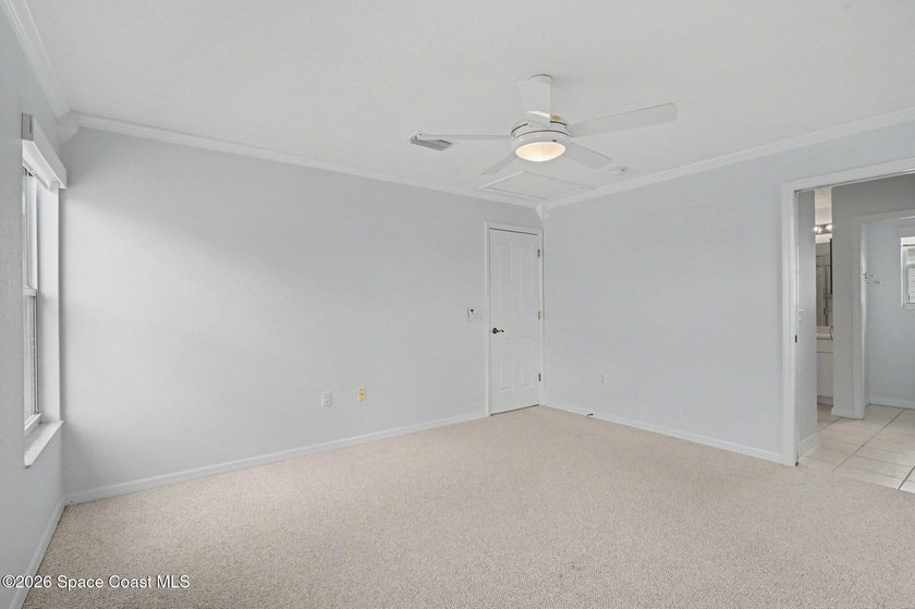 Enjoy relaxed Florida living in this charming 2-bedroom, 2-bath - photo 24
