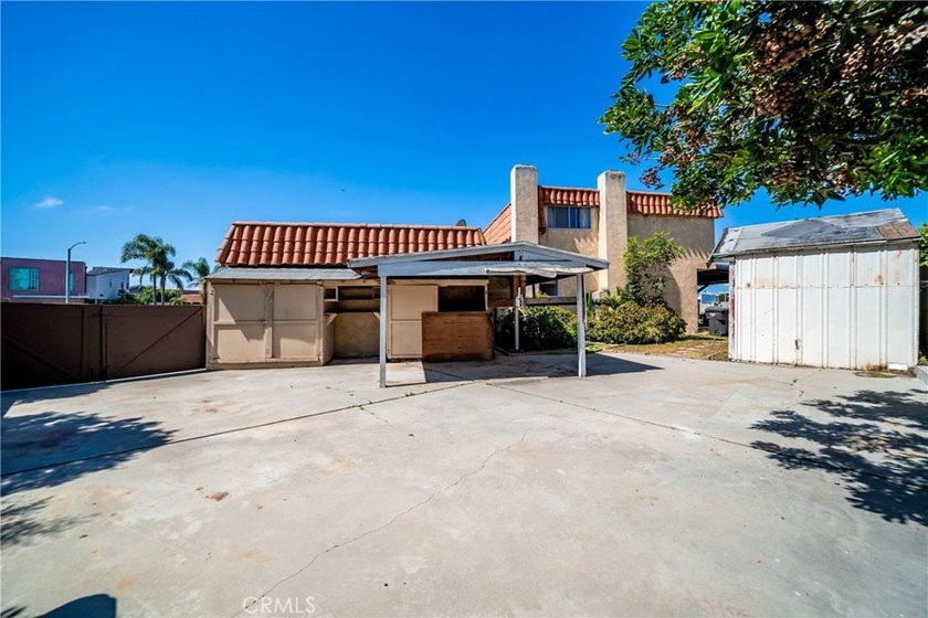 8111 Dartmoor Dr - photo 44