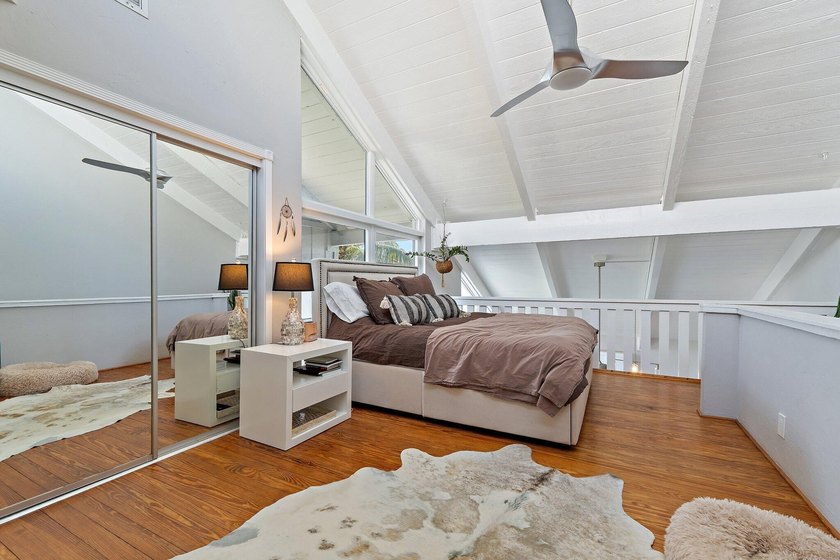 Welcome to this beautifully renovated Sealofter, ideally located - photo 26